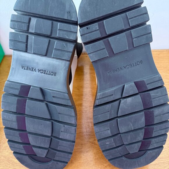 Bottega Veneta Tire Chelsea Boot Sea Salt Military Calf Leather Size 40.5 - Picture 9 of 11